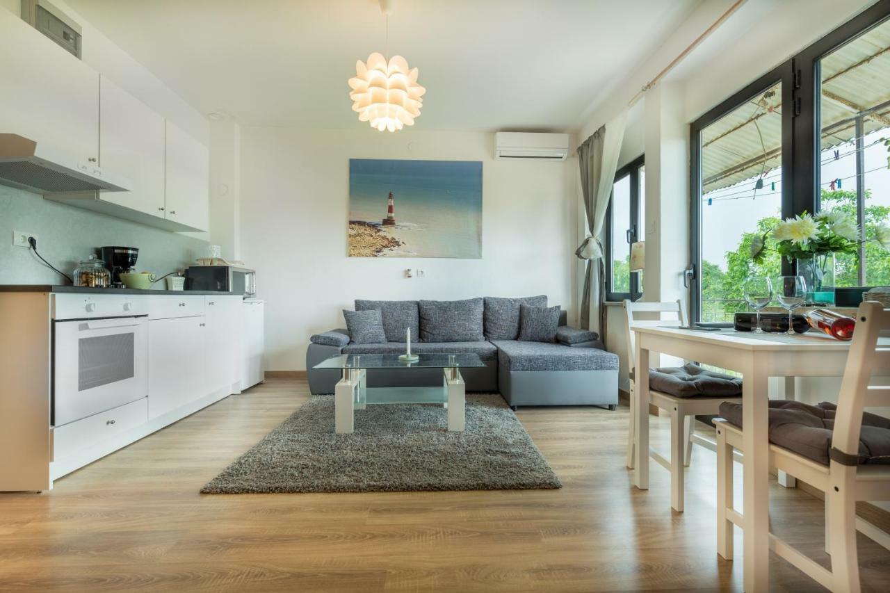 Studio Andrea Rovinj Luaran gambar