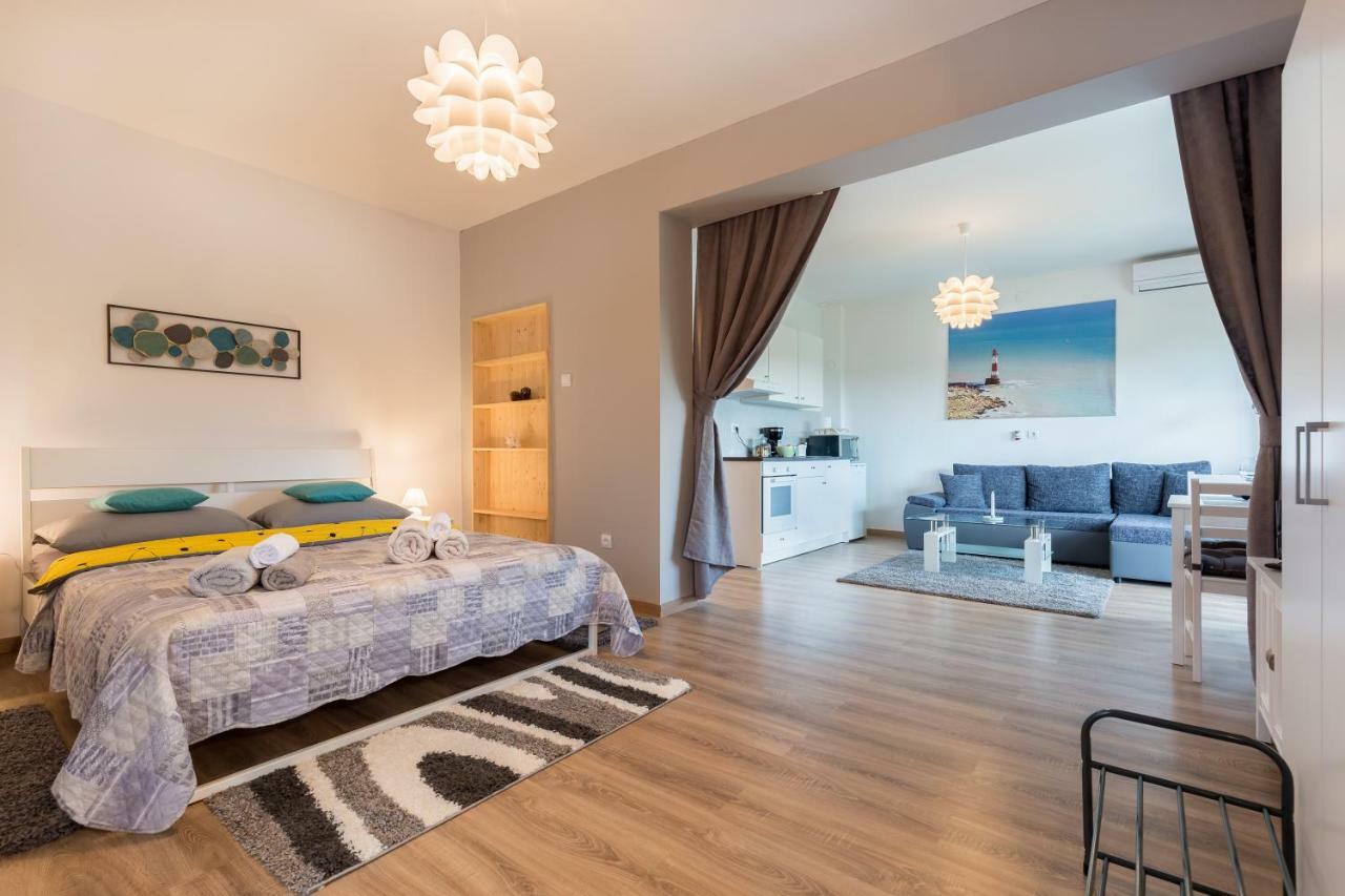 Studio Andrea Rovinj Luaran gambar